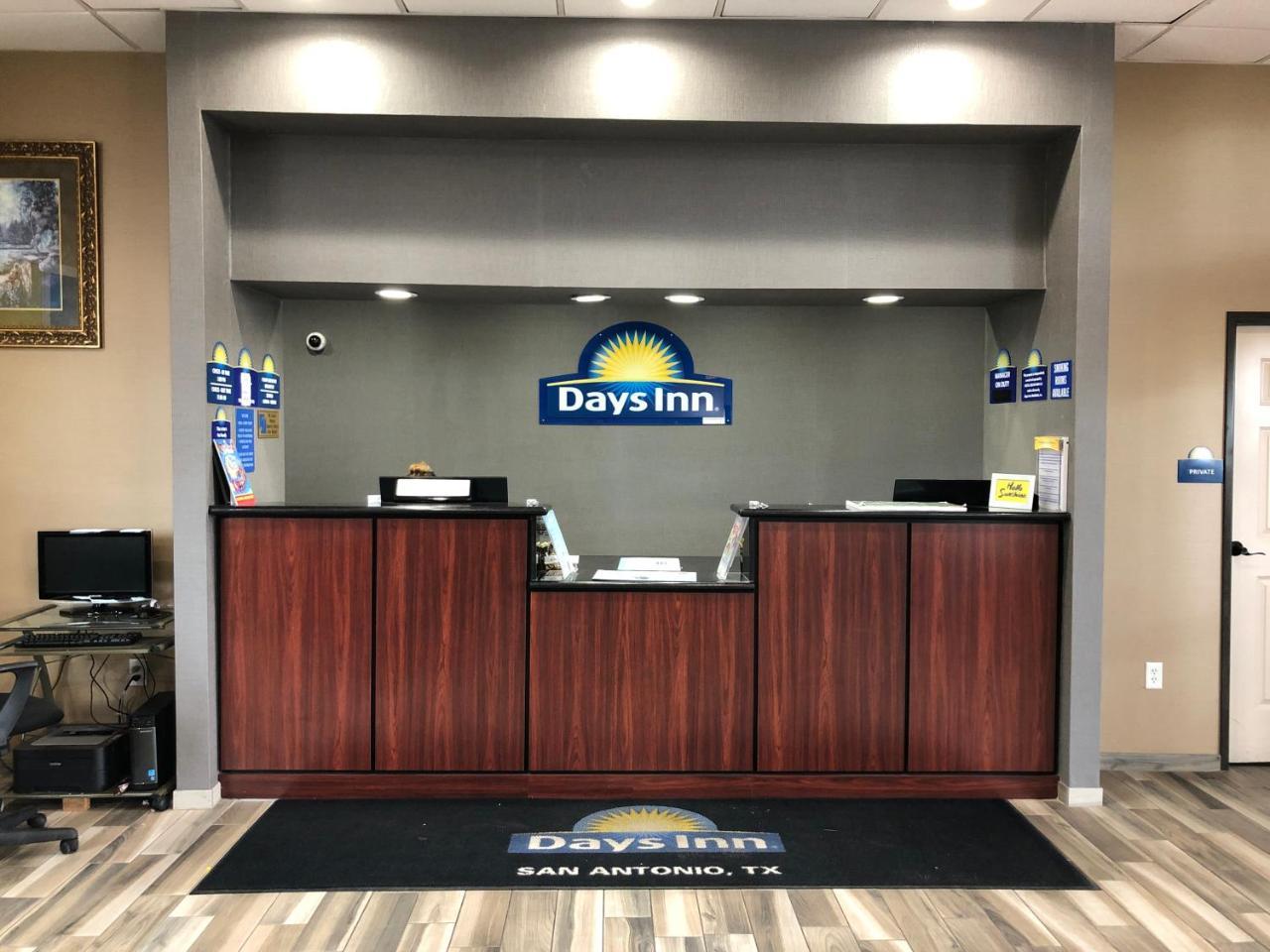 Days Inn By Wyndham N.W. Medical Center San Antonio Eksteriør billede