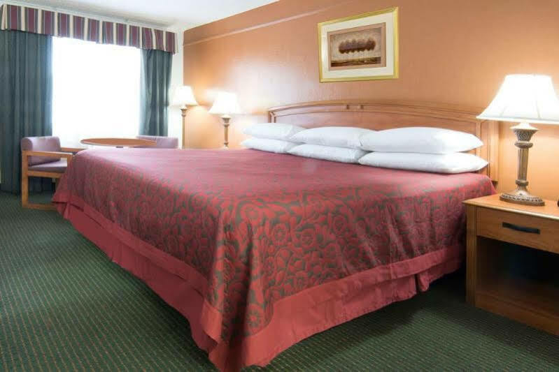 Days Inn By Wyndham N.W. Medical Center San Antonio Eksteriør billede